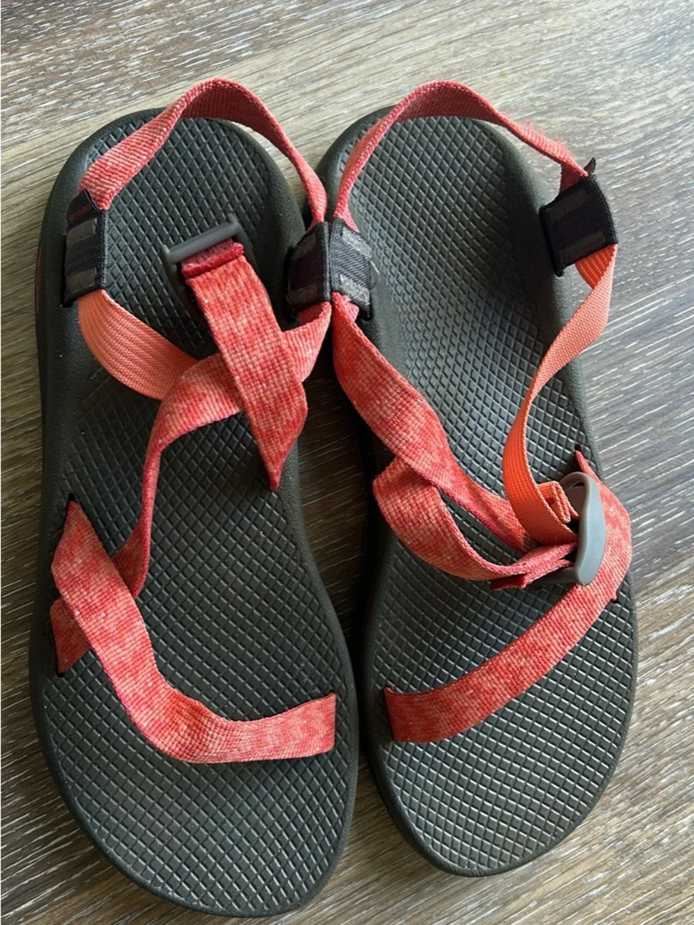 Chaco women’s sandals cloud sole size 10